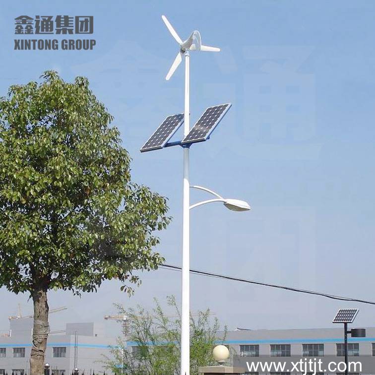 风机太阳能路灯
