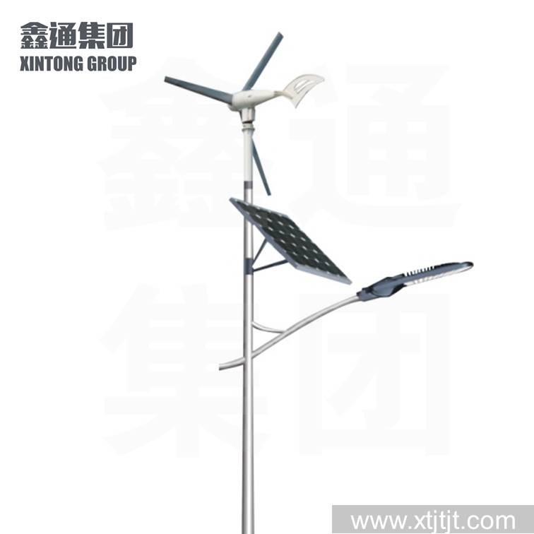 风机太阳能路灯